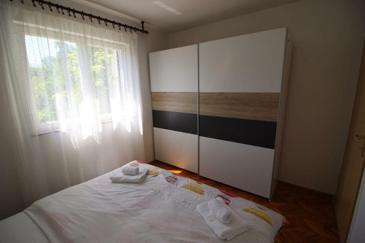 Apartment Arnie 奈维斯 外观 照片