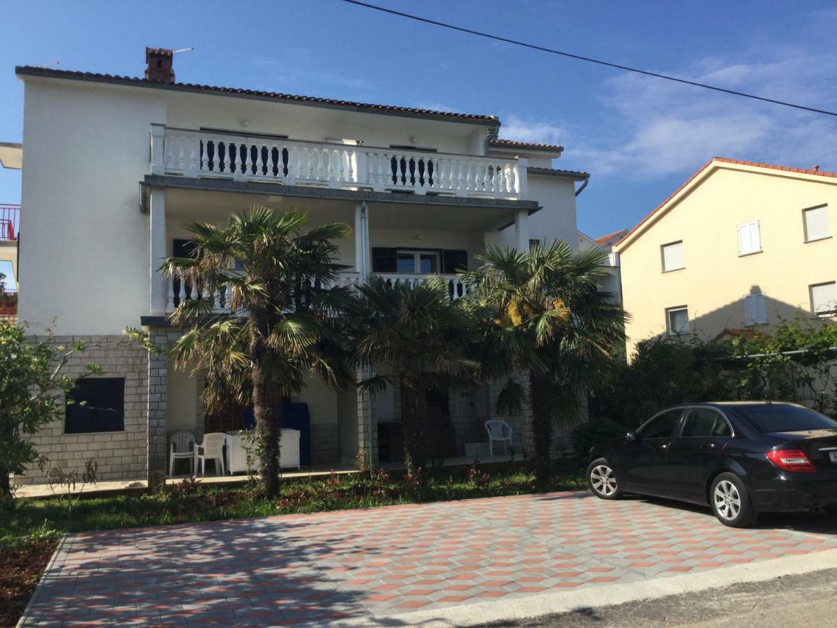 Apartment Arnie 奈维斯 外观 照片